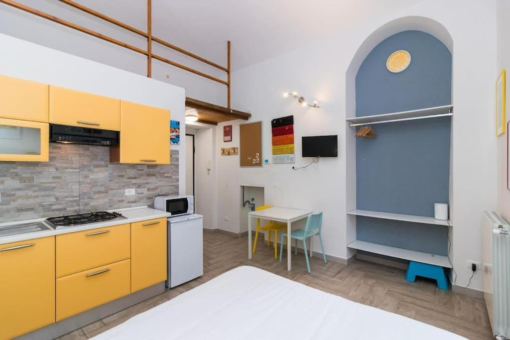 La Piccola By Happyhostorino Apartment Exterior photo